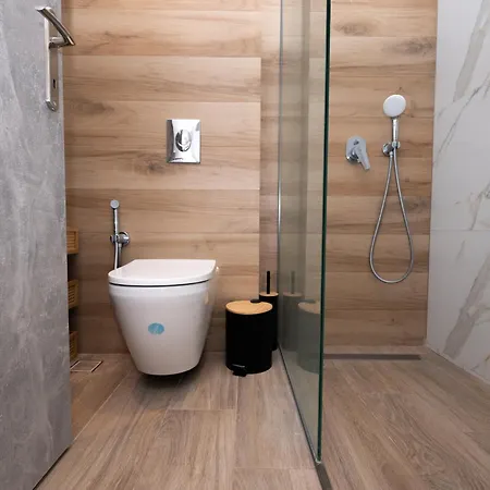 Apartment Smiles With Panoramic View