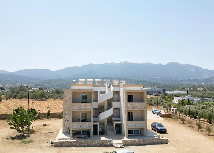 Smiles With Panoramic View