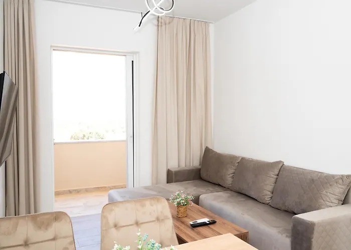 Smiles With Panoramic View *